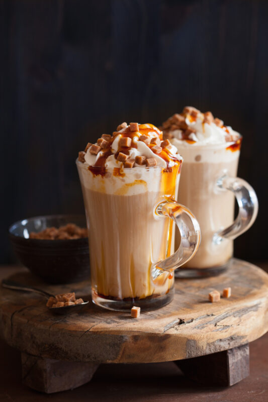 latte met caramel bij Daisy's